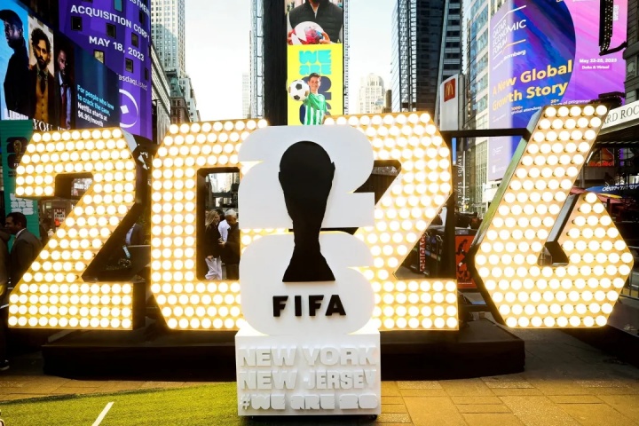 FIFA對(duì)華版權(quán)報(bào)價(jià)2.5億美元 央視拒當(dāng)冤大頭 FIFA對(duì)華版權(quán)報(bào)價(jià)2.5億美元 央視拒當(dāng)冤大頭