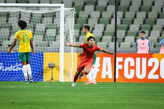 U20亞洲杯八強戰(zhàn)：國青迎世青賽門檻，數(shù)據(jù)示主場不敗