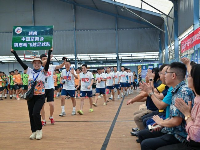 第五屆一帶一路華人華商足球邀請賽雅加達落幕 柬埔寨金邊龍之隊奪冠