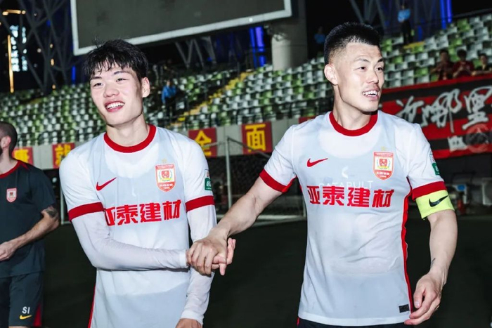 13輪追平歷史最差開局，譚龍：站得住，亞泰旗就不會倒
