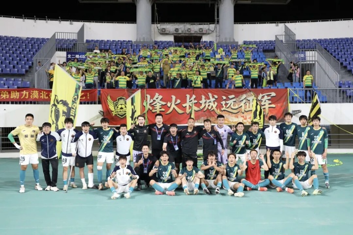 替補(bǔ)奇兵郭金鋮梅開二度，榆林礦工4-0完勝渭南青年提前出線