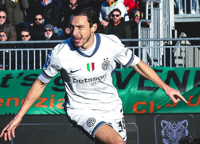 達米安補射一劍封喉 國米客場1-0威尼斯豪取六連勝 達米安補射一劍封喉 國米客場1-0威尼斯豪取六連勝