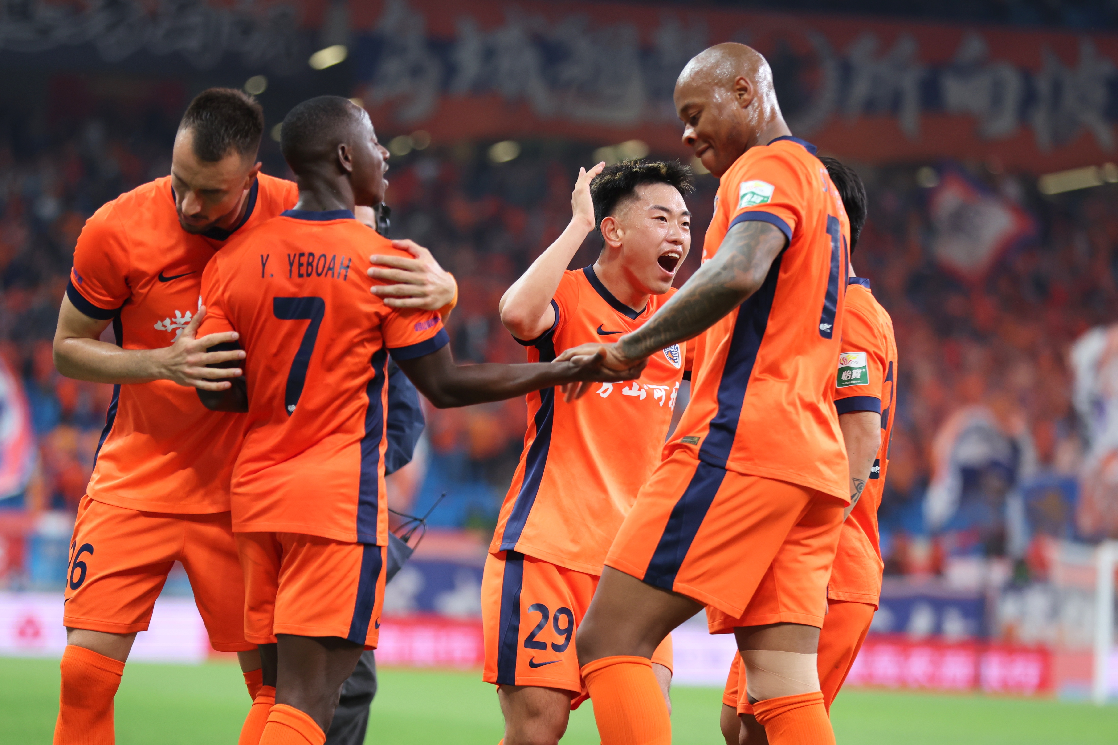 四連勝+10分躍居第7，海牛五外援零水貨換帥立竿見(jiàn)影
