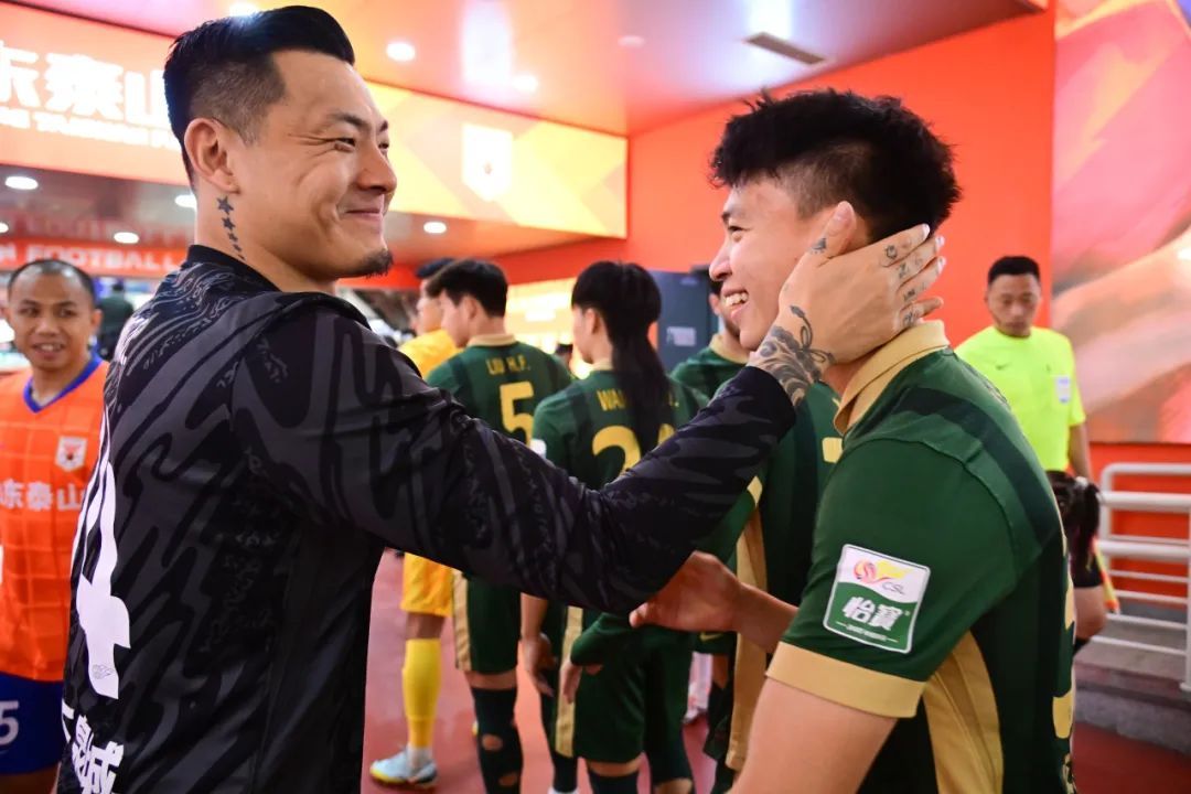 18歲王鈺棟8球登頂中超射手榜，40天從首球到并列第一