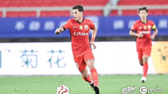 維塔爾世界波開胡，海港客場2-0三鎮(zhèn)止頹
