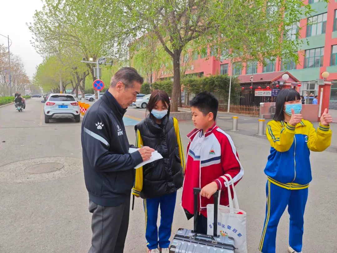 前女足主帥王海鳴扎根遵化校園：青訓(xùn)不收費(fèi)，先育人后踢球