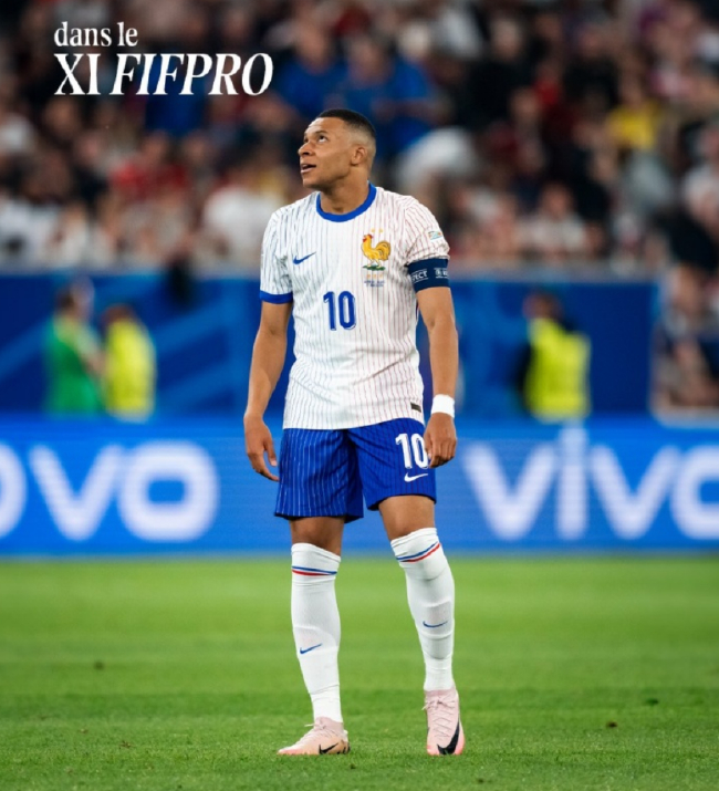 2.1萬職業(yè)球員投票 姆巴佩入選FIFPRO年度最佳陣容
