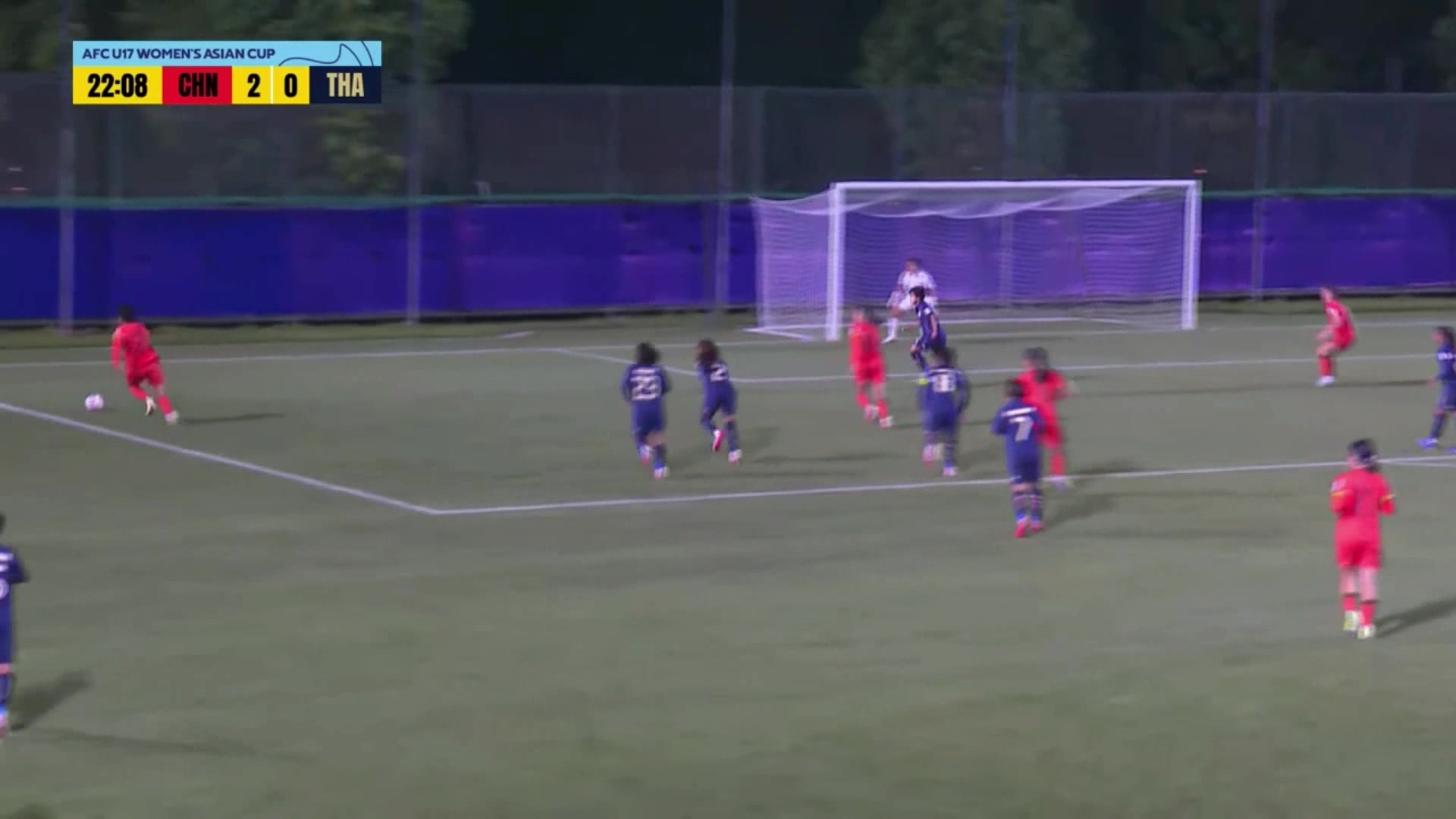 U17女足3-0領(lǐng)先！成宛迪門(mén)前頭球破門(mén)建功